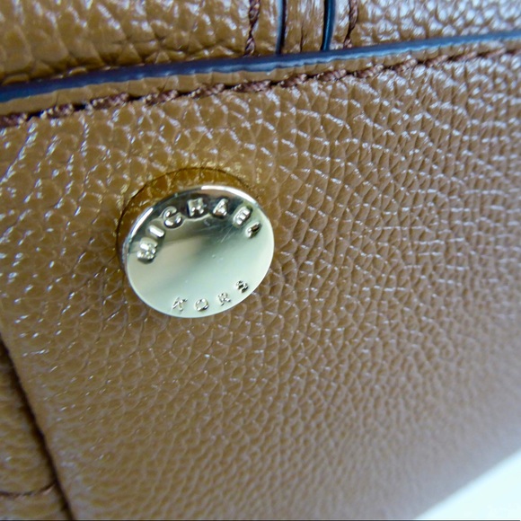 Michael Kors Sierra Pebbled Leather Satchel Purse - Picture 6 of 8